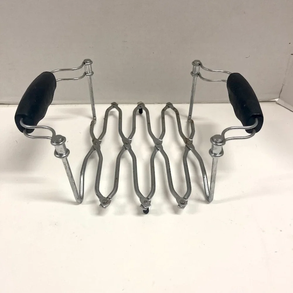 Vintage Norpro Chromed Steel Expanding Trivet & Hot Dish Holder